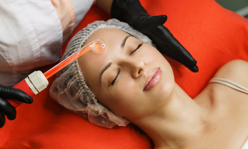 Cosmetología & Faciales